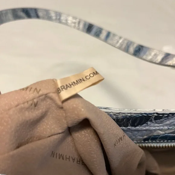 Brahmin Leather Misha Splash Tote Bag EUC Blue & White W/ Matching Wallet - Picture 8 of 16